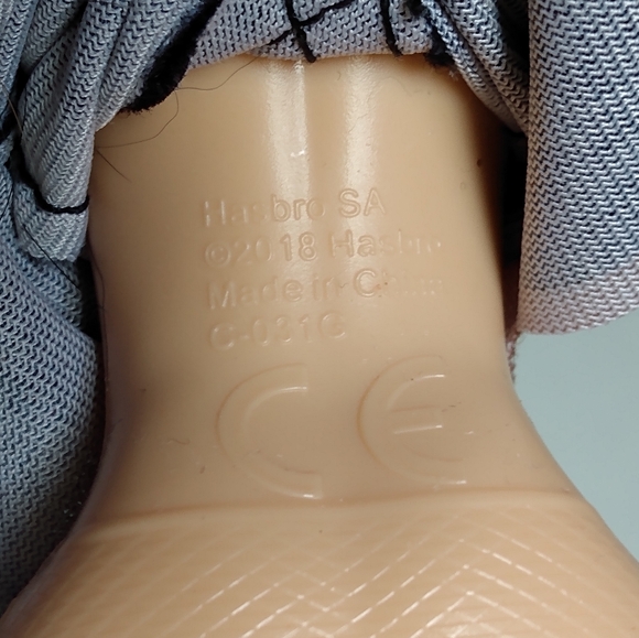 Disney Frozen Fashion Doll Anna - Picture 6 of 6